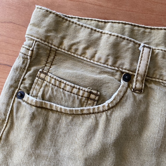 Free People We The Free Soft and Relaxed Cutoff in Moss (Size 29) - Picture 6 of 10